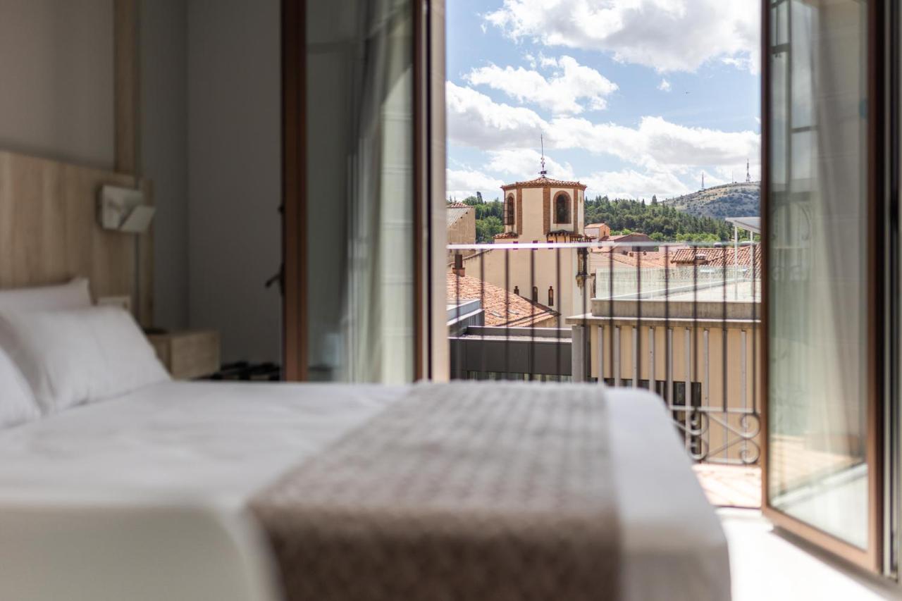 Dwo Abaster Hotel Soria Eksteriør billede