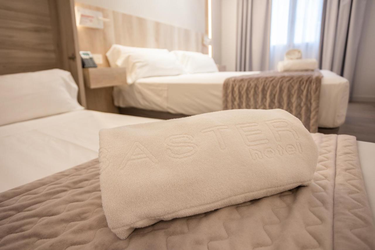 Dwo Abaster Hotel Soria Eksteriør billede
