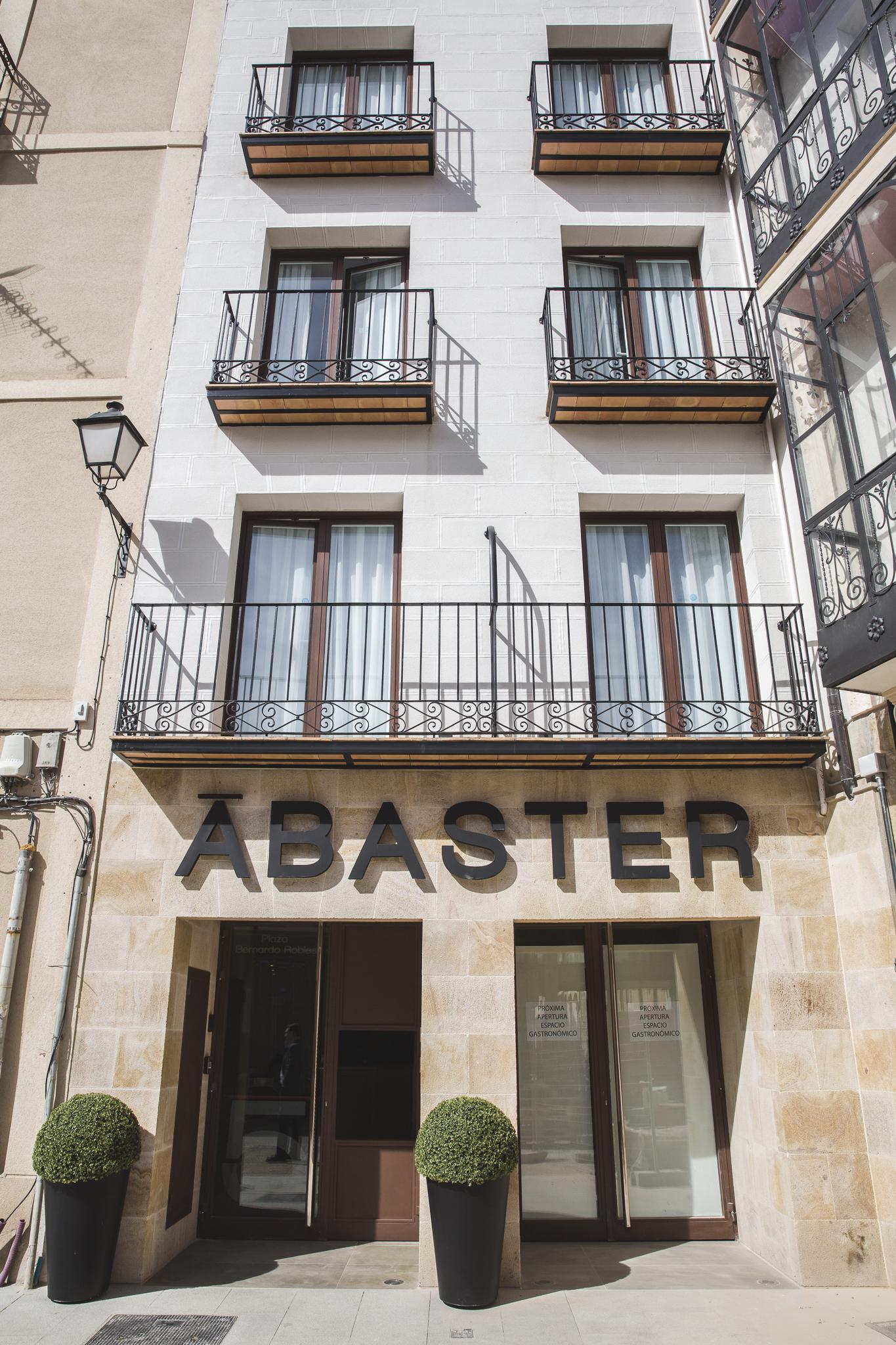 Dwo Abaster Hotel Soria Eksteriør billede