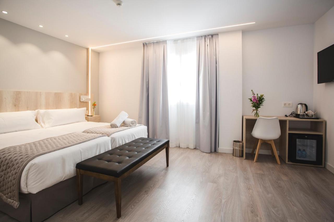 Dwo Abaster Hotel Soria Eksteriør billede